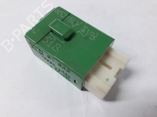 control-unit-mazda-premacy-cp-19-cp8w-bg2m67830-1999-2000-2001-2002-2003-2004-2005-22507080 main image