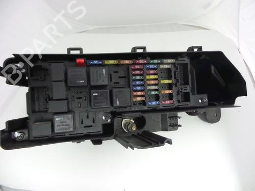 Used Fuse box VOLVO S60 I (384) D5 (163 hp) 22452373