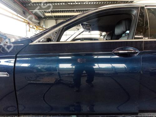 Used Left front door BMW 5 Touring (F11) 520 d (184 hp) 28814408