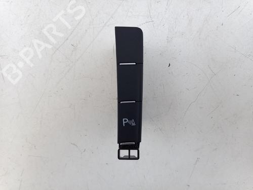 Used Switch VW GOLF VII (5G1, BQ1, BE1, BE2) 1.0 TSI (86 hp) 24986281