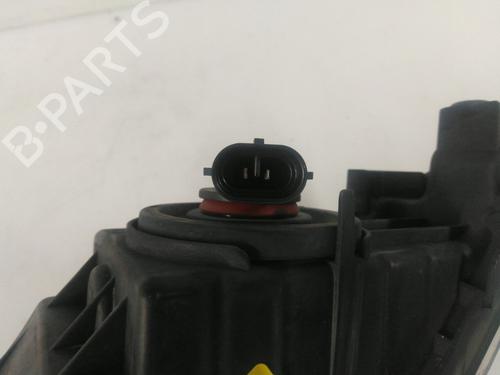 Right front fog light SKODA SUPERB III Estate (3V5) 2.0 TDI | BP22487111C31 