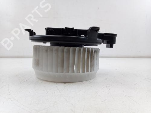 Heater blower motor LAND ROVER RANGE ROVER SPORT II (L494) 3.0 TDV6 4x4 | BP25376920M62 
