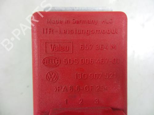 Heater resistor PORSCHE 911 (996) 3.4 Carrera | BP22481561M108
