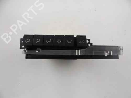 Used Climate control SUZUKI GRAND VITARA I (FT, HT) 2.5 V6 24V 4x4 (TD62, SQ625) (144 hp) 22466337