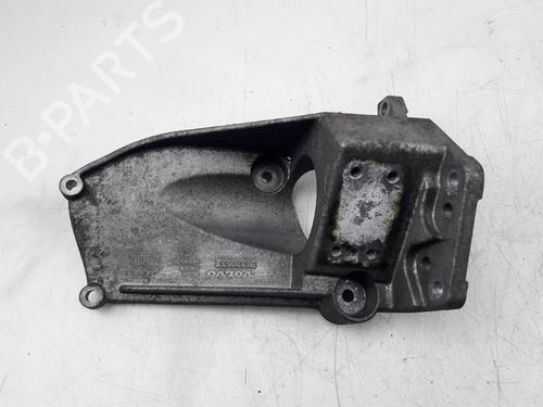 Used Engine mount VOLVO V40 Hatchback (525) D4 (190 hp) 22506522