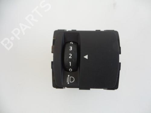 Used Switch RENAULT MEGANE IV Grandtour (K9A/M/N_) 1.5 dCi 110 (110 hp) 22486271