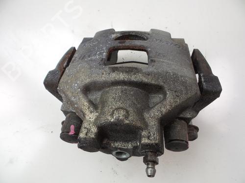 Used Right front brake caliper TOYOTA YARIS (_P13_) 1.3 (NSP130_, NSP130) (99 hp) 22473538