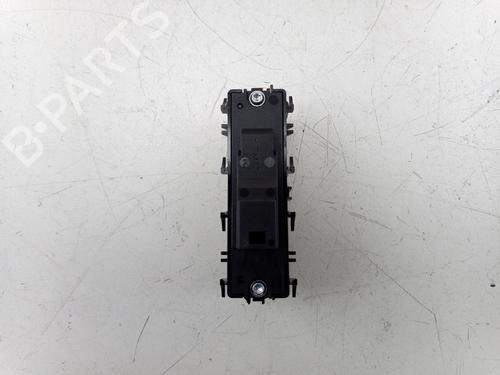 Switch MERCEDES-BENZ B-CLASS Sports Tourer (W246, W242) Electric Drive / B 250 e (242.890) | BP24336400I30 