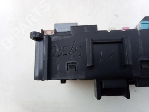 Fuse box VOLVO V60 II (225) T8 Plug-in Hybrid AWD | BP30159769E1