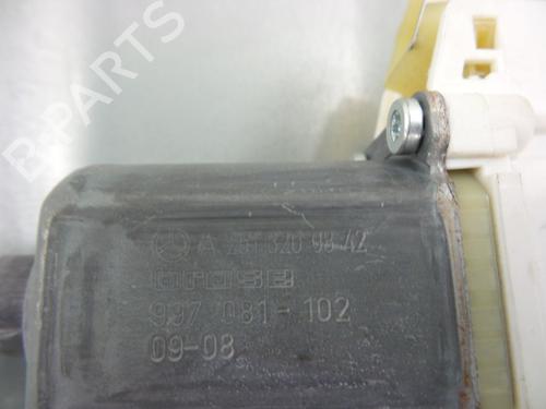 Vindusheismekanisme høyre foran MERCEDES-BENZ M-CLASS (W164) ML 320 CDI 4-matic (164.122) | BP22486460C23