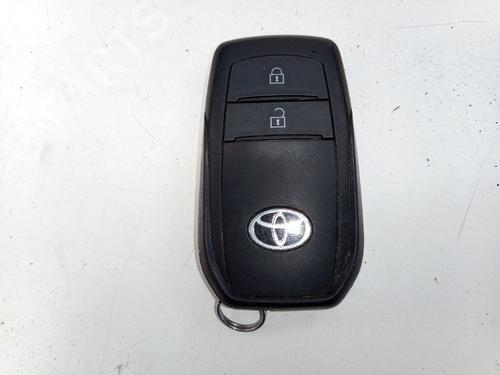 Elektronisk modul Elektronisk modul TOYOTA YARIS (_P21_, _PA1_, _PH1_) 1.5 Hybrid (MXPH10, MXPH11) (116 hp) 36814786 36814786