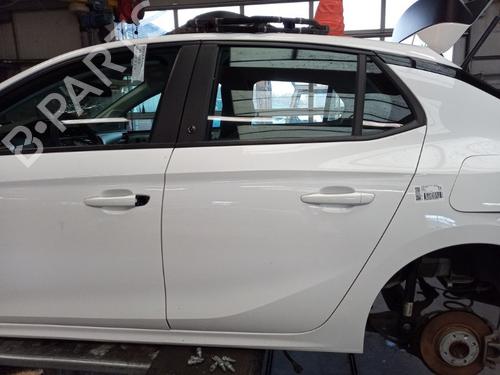 Dør venstre bagtil Dør venstre bagtil OPEL CORSA F (P2JO) CORSA-e (68) (136 hp) 34103754 34103754