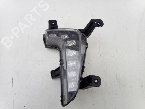 Used Right daytime light Right daytime light 39006990 39006990
