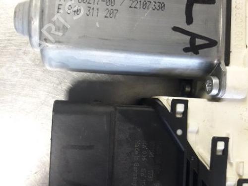 Rudehejsemekanisme venstre bagtil SEAT LEON (1P1) 1.9 TDI | BP22463363C24 