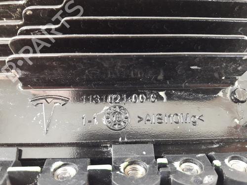 Fuse box TESLA MODEL S (5YJS) 75D AWD | BP22509192E1