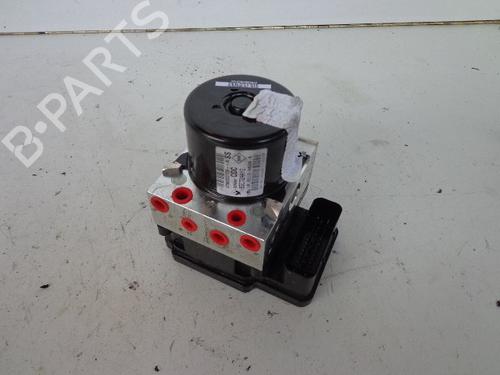 Used ABS pump RENAULT CLIO III (BR0/1, CR0/1) 1.5 dCi (88 hp) 22471323