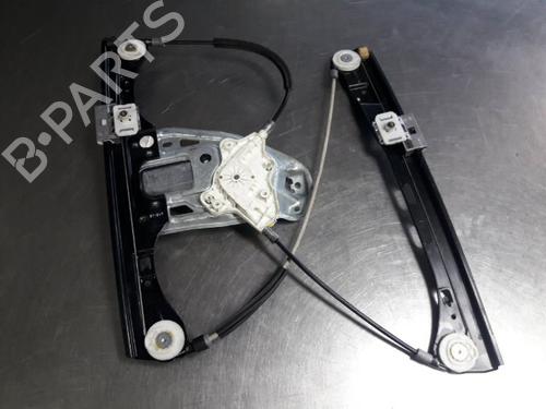 Used Front right window mechanism MERCEDES-BENZ C-CLASS (W203) C 200 CDI (203.004) (116 hp) 22458279