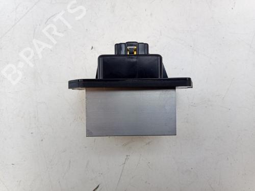 Used Heater resistor SUZUKI SWIFT IV (FZ, NZ) 1.6 (AZG416, AZH416, RS416, ZC32S, ZA32S) (136 hp) 28196489