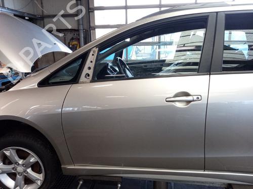 Used Left front door Left front door MITSUBISHI GRANDIS (NA_W) 2.4 MIVEC (NA4W) (165 hp) 35770714 35770714