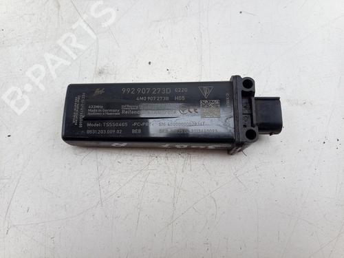 Used Control unit Control unit PORSCHE TAYCAN (Y1A) Turbo (Y1AFC1) (680 hp) 40263911 40263911
