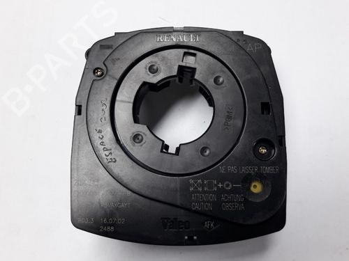 Used Electronic sensor RENAULT ESPACE IV (JK0/1_) 2.2 dCi (JK0H) (150 hp) 22500037
