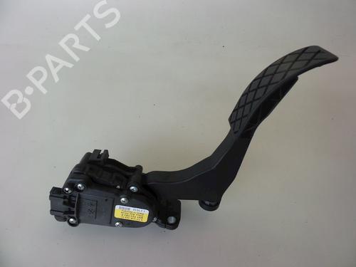 Pédale AUDI A1 Sportback (8XA, 8XF) 1.4 TFSI (122 hp) 22481451