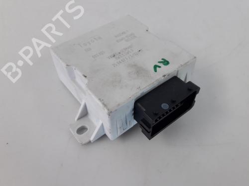 Used Electronic module TOYOTA AVENSIS Estate (_T25_) 2.0 D-4D (ADT250_, ADT250R) (126 hp) 22475083