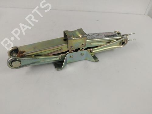 Used Jack Kit HONDA JAZZ III (GE_, GG_, GP_, ZA_) 1.3 HYBRID (GP1) (102 hp) 33028996