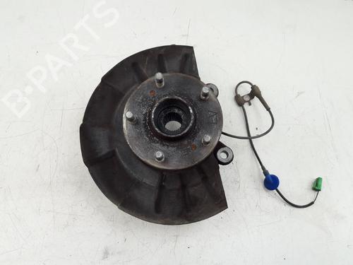 Used Left front steering knuckle SUZUKI GRAND VITARA II (JT, TE, TD) 2.0 All-wheel Drive (TD54V, JB420) (140 hp) 22504018