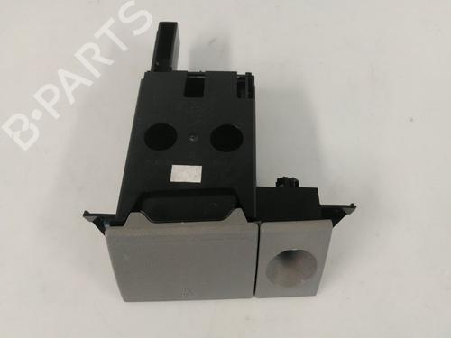 Cup/Object holder VW TRANSPORTER T5 Van (7HA, 7HH, 7EA, 7EH) 2.0 TDI | BP27707149I37 