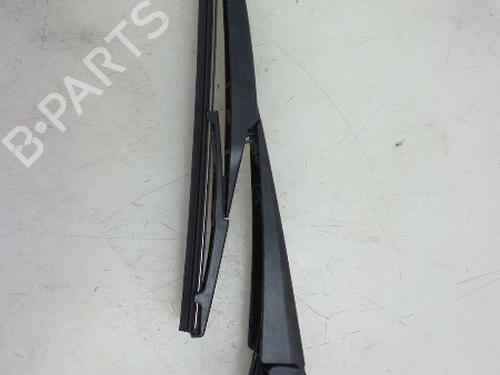 Used Rear windshield wiper arm TOYOTA AURIS Estate (_E18_) 1.8 Hybrid (ZWE186_, ZWE186R, ZWE186H) (136 hp) 22490658