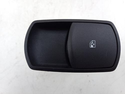 switch-opel-corsa-e-x15-2014-35933393 main image