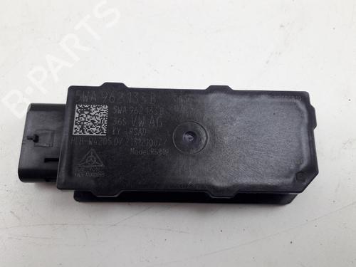 Annen SKODA OCTAVIA IV Combi (NX5, PV5) 1.4 TSI RS iV (245 hp) 22512200