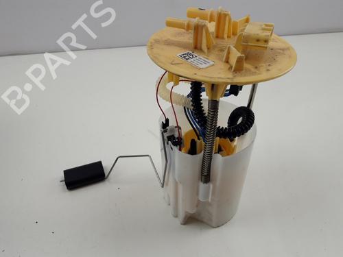 Used Fuel pump RENAULT TRAFIC III Van (FG_) 2.0 dCi 130 (FGMY) (131 hp) 22511017