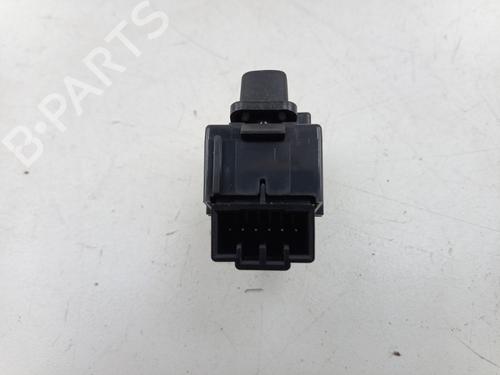 Switch VOLVO V40 Hatchback (525) T3 GTDi | BP24986225I30 