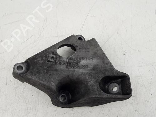 Used Engine mount BMW X1 (E84) xDrive 20 d (184 hp) 22505921