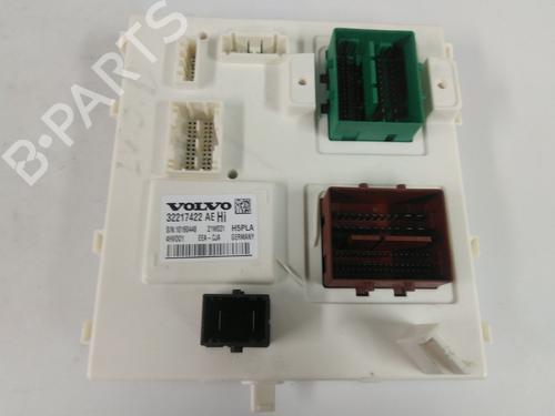 Used Other VOLVO V60 II (225) T8 Plug-in Hybrid AWD (390 hp) 30159808