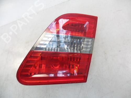 Used Right taillight Right taillight 22483834 22483834