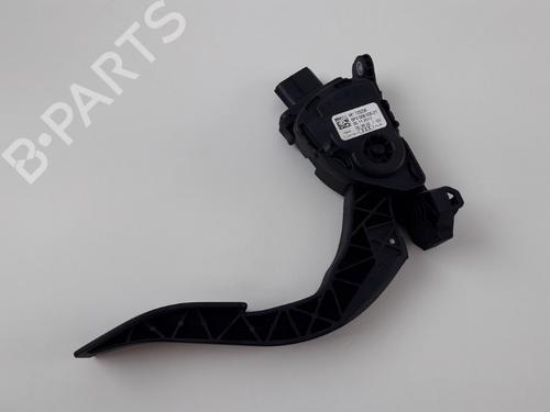 Used Pedal Pedal 39207324 39207324