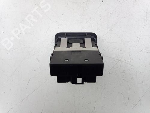 Switch MERCEDES-BENZ B-CLASS Sports Tourer (W246, W242) Electric Drive / B 250 e (242.890) | BP24316502I30 