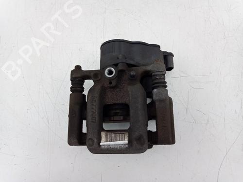 Used Right rear brake caliper PEUGEOT 3008 II SUV (MC_, MR_, MJ_, M4_) 1.2 THP/ PureTech 130 (MRHNSM, MRHNSU, MRHNSJ, MRHNYW,... (131 hp) 22494528