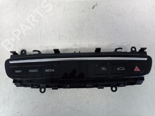 Used Switch Switch MERCEDES-BENZ C-CLASS T-Model (S205) C 300 e (205.253) (320 hp) 36558722 36558722