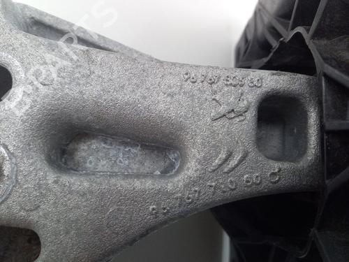 Engine mount CITROËN C3 III (SX) 1.2 PureTech 82 | BP22496130M89
