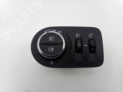 Used Headlight switch OPEL ASTRA K Sports Tourer (B16) 1.0 Turbo (35) (105 hp) 22492603