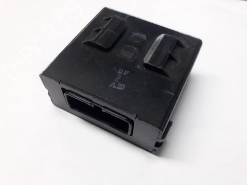 Module électronique TOYOTA COROLLA (_E12_) 1.4 VVT-i (ZZE120_, ZZE120R) (97 hp) 22510806