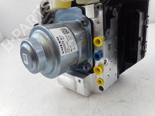 Brake master cylinder VOLVO XC40 (536) Recharge AWD | BP34405368M77 - Image 2
