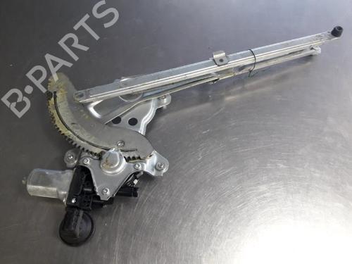 Rudehejsemekanisme ventre foran SUZUKI SWIFT III (MZ, EZ) 1.3 (RS413, ZC11S) | BP22466557C22 