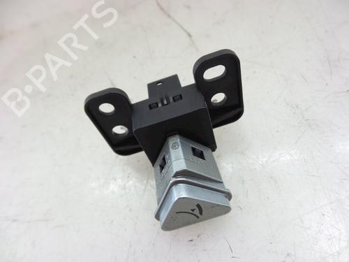 Spak kontakt TESLA MODEL S (5YJS) 75D AWD (525 hp) 22485427