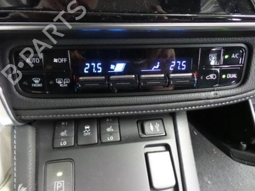 Climate control TOYOTA AURIS Estate (_E18_) 1.8 Hybrid (ZWE186_, ZWE186R, ZWE186H) | BP22481387I5 
