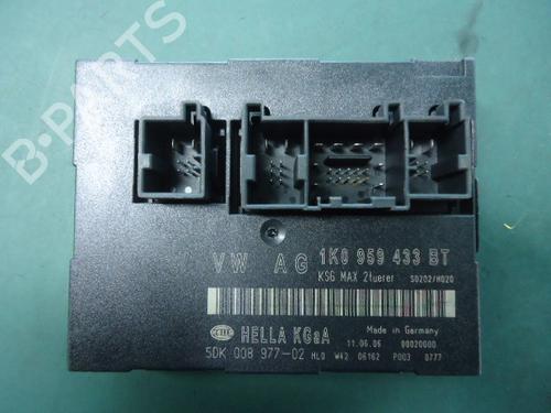 Used Comfort control module VW GOLF V (1K1) 1.9 TDI (105 hp) 22460872